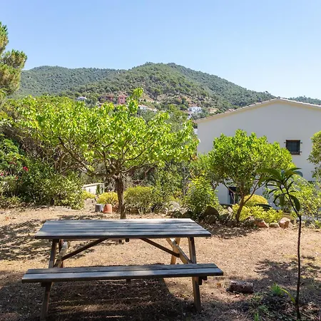 Un Paraíso En La Costa Brava * Canet De Mar
